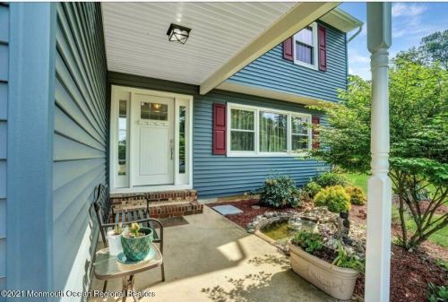 26 Bates Rd, Jackson Twp, NJ 08527-2217
