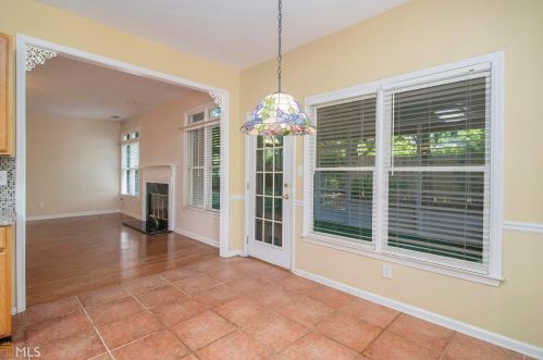 3913 Concord Walk Dr, Smyrna GA  30082-3659 exterior