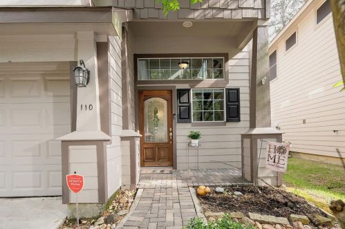 110 Cornflower Dr, Conroe TX  77384-5080 exterior