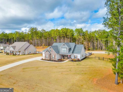 3190 Old Good Hope Rd, Good Hope, GA 30641-1601