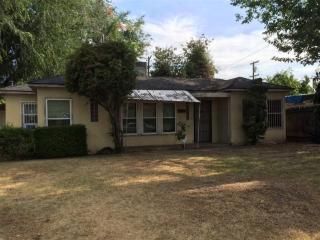 2025 Vassar Ave, Fresno, CA 93703-2146