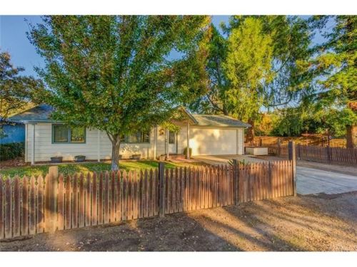 9146 Stanford Ln, Durham, CA 95938-9745