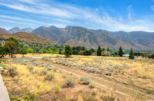 10188 Dimple Dell Ln, Sandy UT 84092-4505 exterior