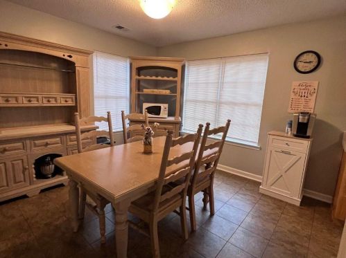 330 Meadowlark Dr, Monticello, GA 31064-3404