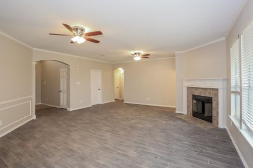2050 Turtle Cove Dr, Midlothian TX  76063-8543 exterior