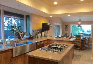 1285 25th St, Upland, CA 91784-8658