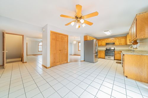 15600 Calypso Ln, Orland Park, IL 60462-5114