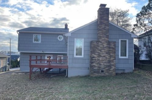 35 Shawger Rd, Parsippany, NJ 07834-1031