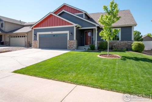640 Saratoga Way, Fort Collins, CO 80550-3198