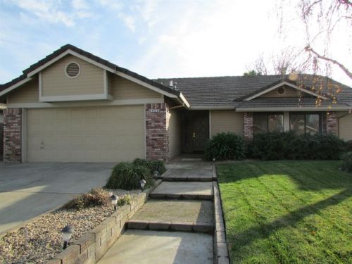 4528 Wessex Ln, Salida, CA 95368-9190