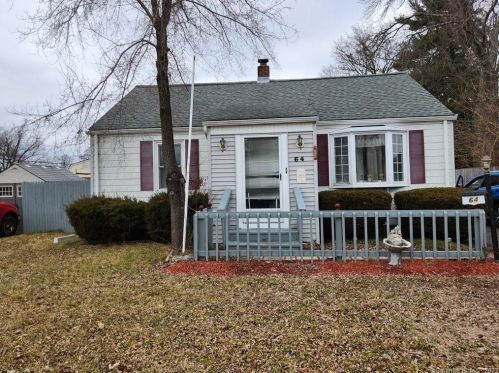 64 Maple St, Hartford, CT 06109-3417