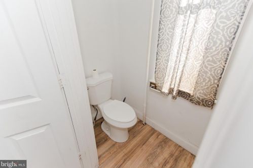 863 Route 41, Gap PA  17527-9480 exterior