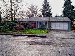 4662 Regal Dr, Salem OR  97301-2033 exterior