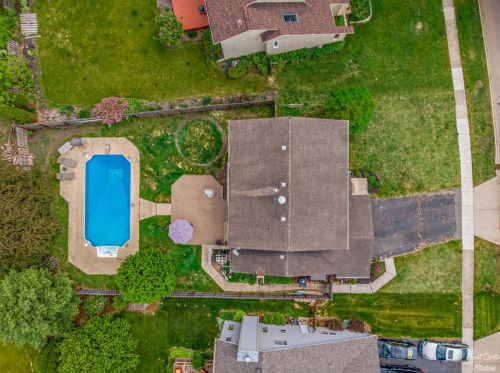 710 Birch St, Barrington Hills, IL 60102