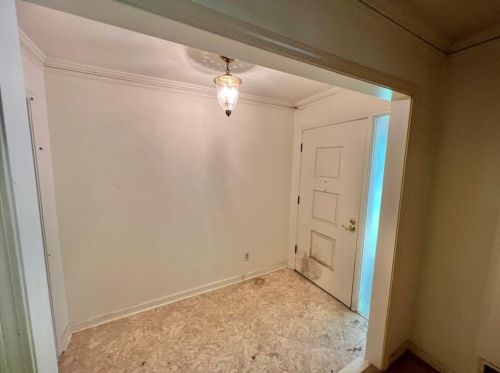 3011 Belingham Dr, Atlanta GA  30345-1506 exterior