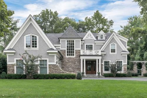 9 Holly Tree Ln, Locust, NJ 07760-1950