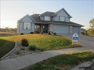 656 Coyote Cir, Omaha, NE 68046-4395