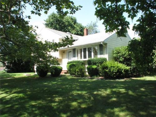 422 Willow Ave, Piscataway, NJ 08854-4531