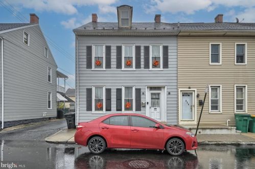 224 5th St, Lebanon, PA 17042-6124