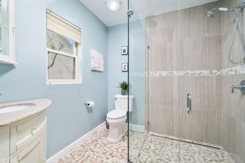 3980 Ramona Dr, Riverside CA  92506-1156 exterior