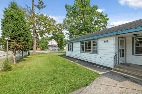 7201 109th Pl, Worth, IL 60482-1191