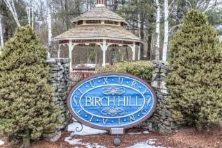 53 Hickory Ln, Windham, NH 03087-1623
