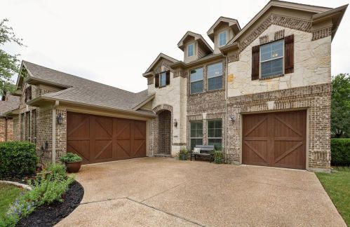 6729 Matador Ranch Rd, Fort Worth, TX 76182-4477