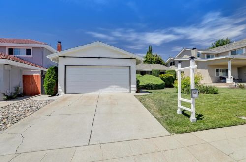 1865 Big Bend Dr, Milpitas, CA 95035-6601