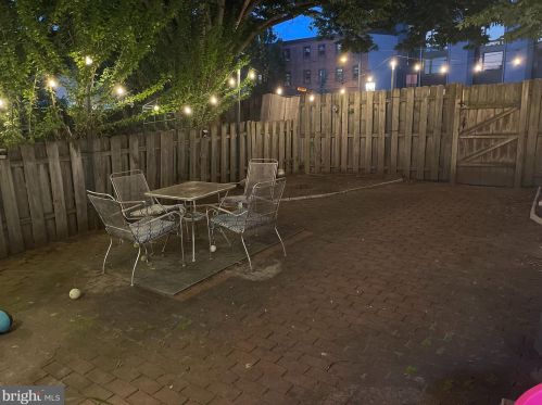 849 4th St, Philadelphia PA  19147-3128 exterior