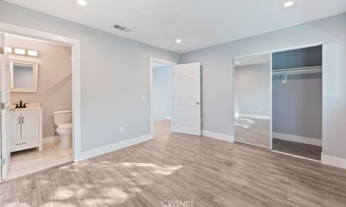7960 Amestoy Ave, Van Nuys CA  91406-1603 exterior
