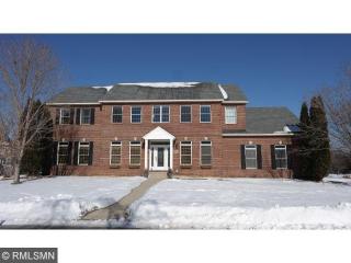 1685 Galway Ln, Saint Paul, MN 55122-1790