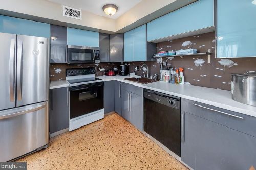 304 Brighton Ct, Erial, NJ 08081-2408