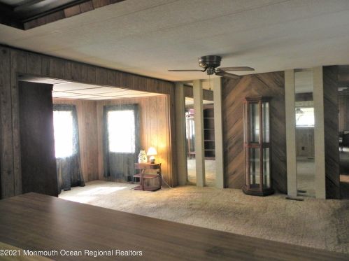 36 Panda Ln, Lakehurst, NJ 08759-3657