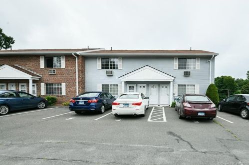 16 Lisa Ct, Waterbury, CT 06704-1283