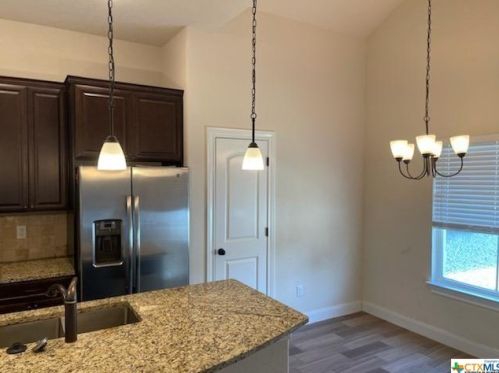 3133 Puter Creek Rd, Spring Branch TX  exterior