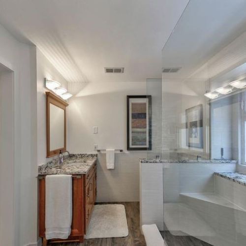 1174 Brookhaven Woods Ct, Atlanta GA  30319-3880 exterior