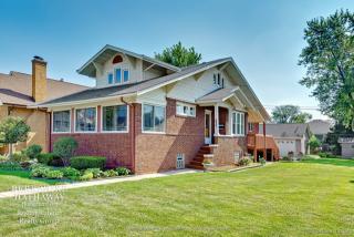 227 Berteau Ave, Elmhurst, IL 60126-2928