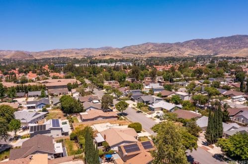 1755 Emory Ave, Simi Valley CA 93063-5005 exterior