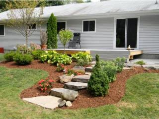 34 Willow Brook Ave, Greenland, NH 03840-2611