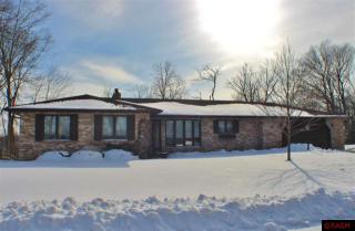 137 Maple Park Dr, Mankato, MN 56001-7812