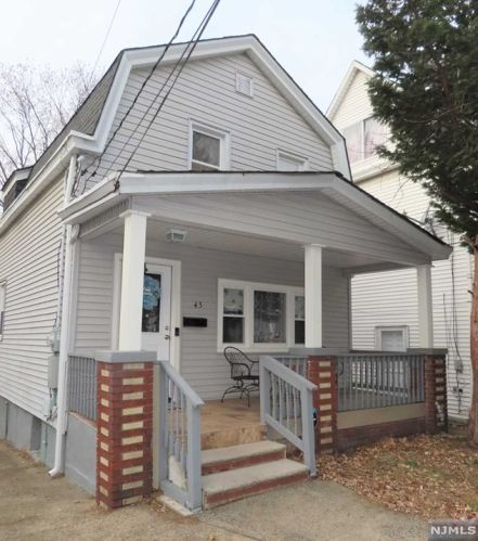 45 Bloomingdale Ave, Outwater NJ  07026-3420 exterior
