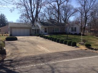 3335 Maplewood Ave, Decatur, IL 62521-4570