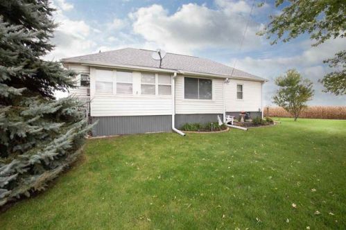 4610 Fargo Rd, Erie, IL 61250-9481