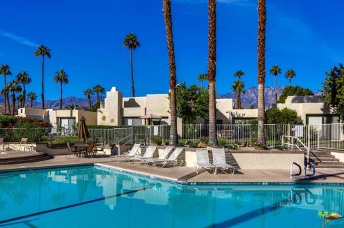 1654 Paseo De La Palma, Palm Springs, CA 92264-3858