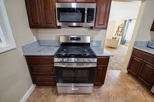 3566 Mt Vernon Ave, Riverside CA  92507-4623 exterior