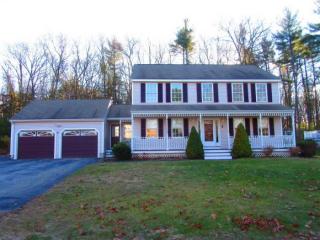 6 Sutherland Dr, Hudson, NH 03051-6615