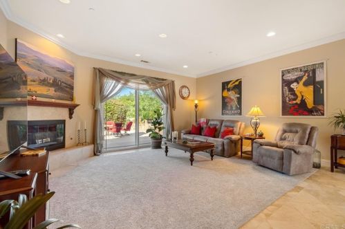 2021 Pleasant Heights Dr, Vista CA  92084-2844 exterior