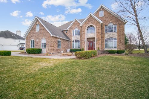 17918 Foxhound Ln, Mokena, IL 60448-8584