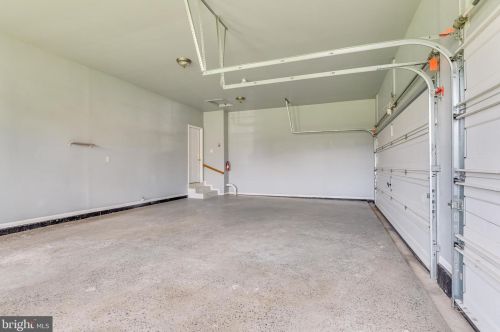 288 Fraser Ct, Charles Town WV  25414-5463 exterior