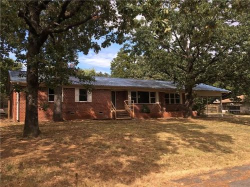 123 Marie Ave, Poteau, OK 74953-2407